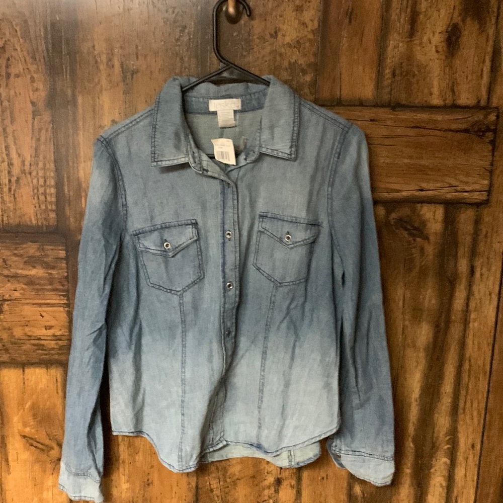 Toska button down Jean shirt size large new with tags